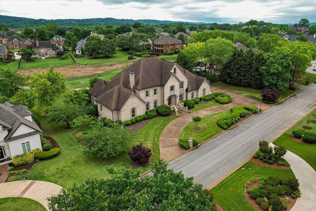 504 Raven Wolf Rd - Photo 1