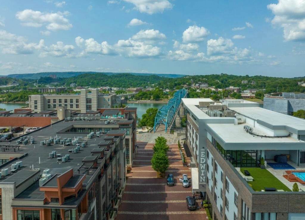 https://bt-photos.global.ssl.fastly.net/chattanooga/orig_boomver_5_1511037-2.jpg