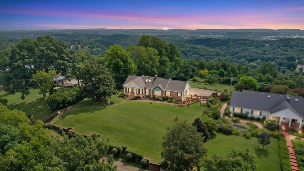 500 Crest Road - Photo 1