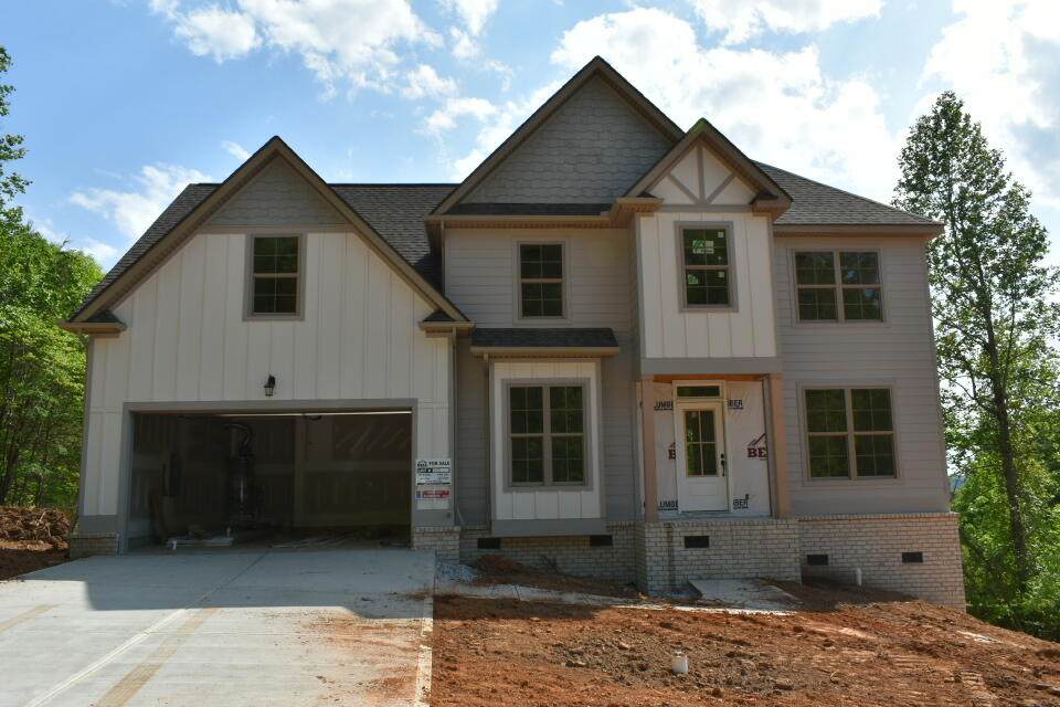 6331 Satjanon Dr - Photo 1