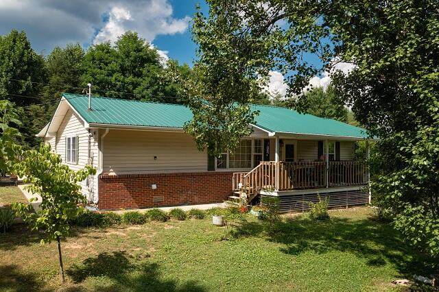 790 Van Buren Dr - Photo 1