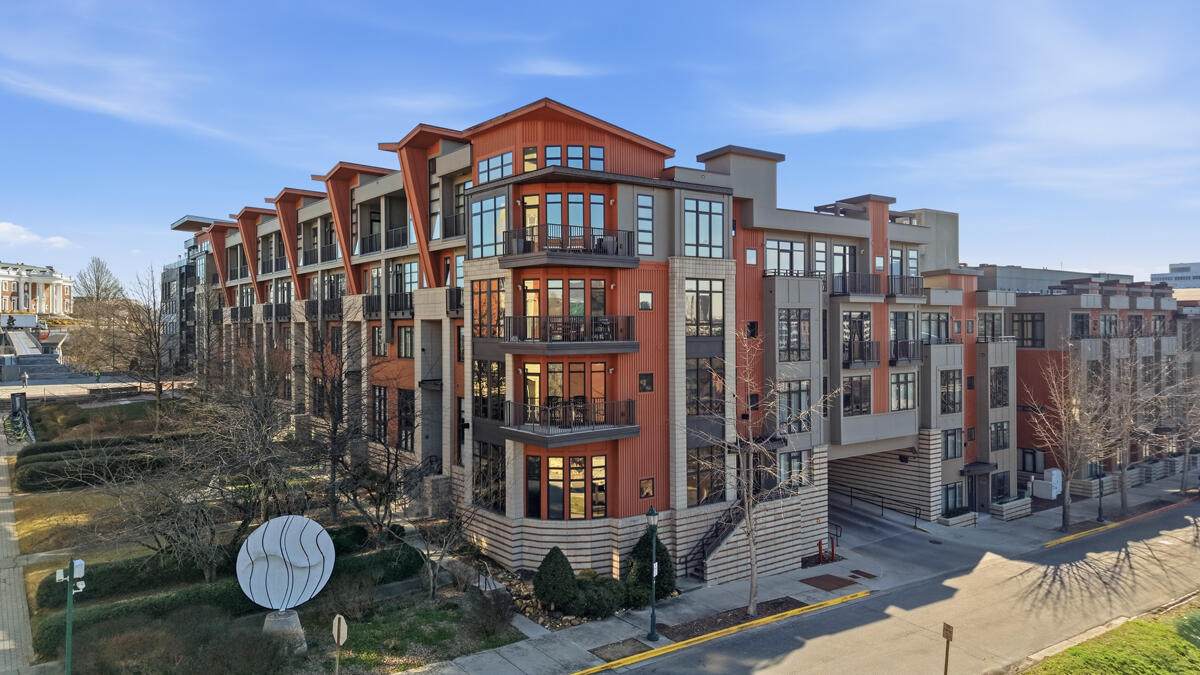 129-Unit 214 Walnut Street - Photo 1