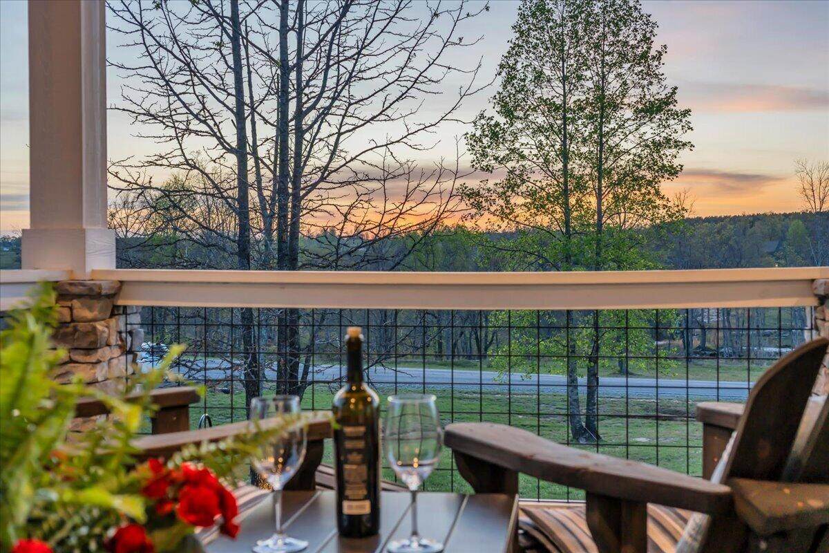 https://bt-photos.global.ssl.fastly.net/chattanooga/orig_boomver_5_1527705-2.jpg