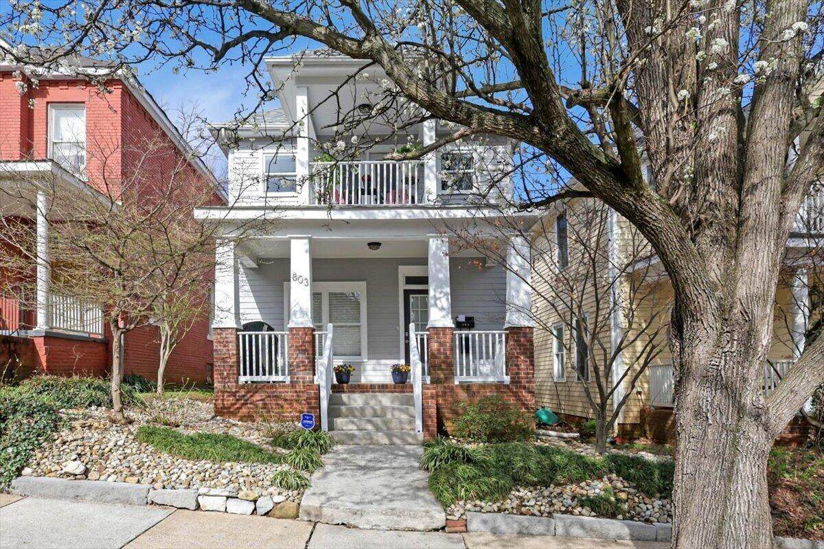 803 Fairview Avenue - Photo 1