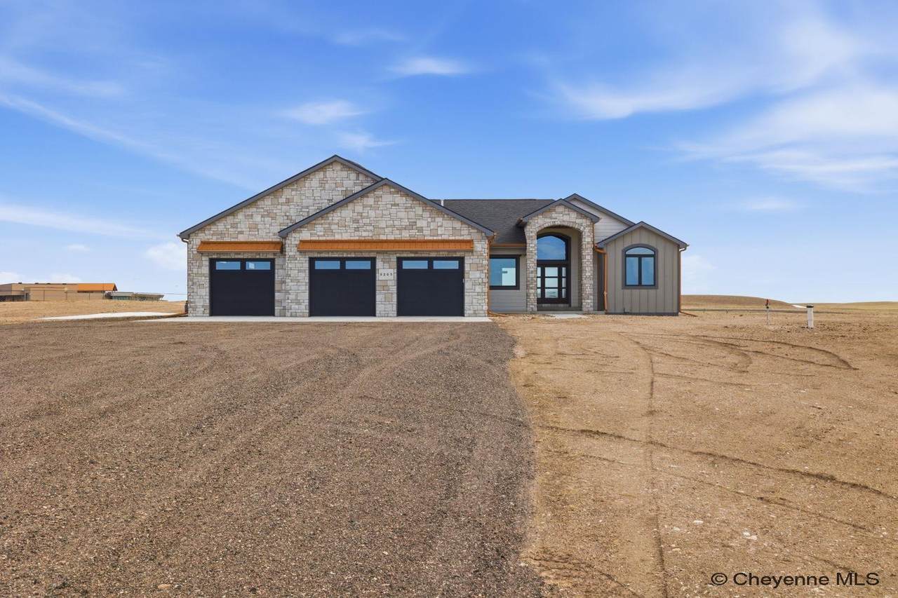 8205 Misty Mountain Rd - Photo 1