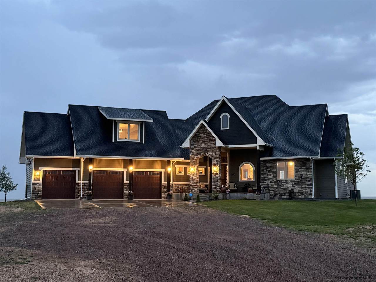 2307 Old Faithful Way - Photo 1