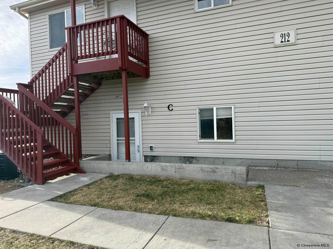212 Country West Rd - Photo 1