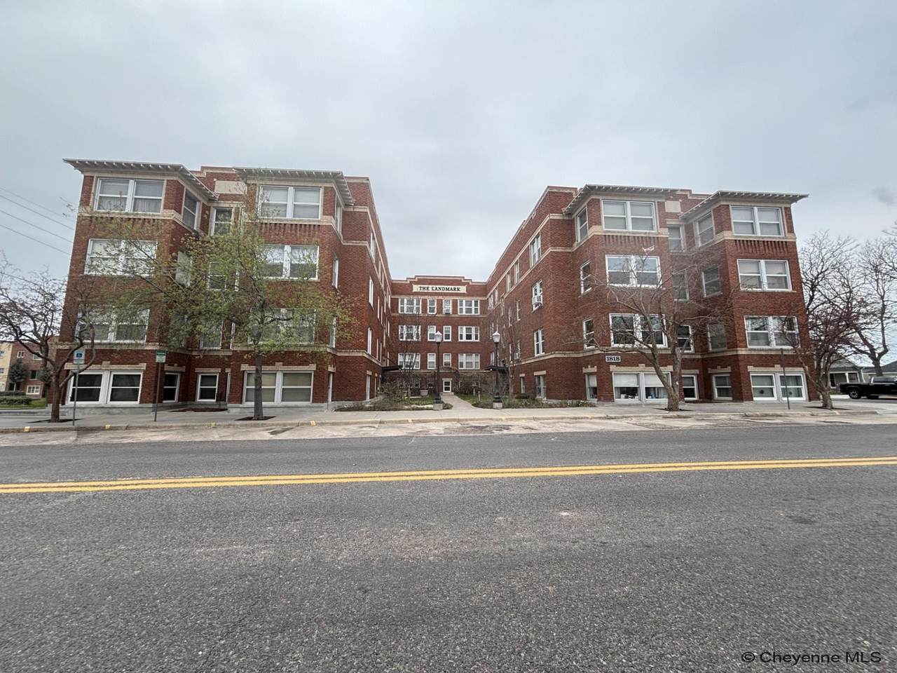 1818 Evans Ave - Photo 1
