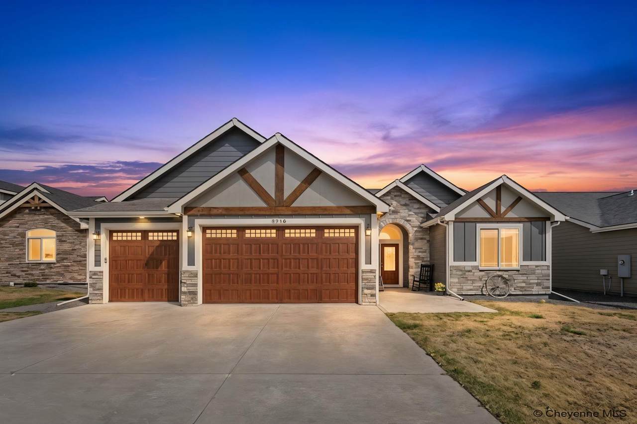 3718 Edison Ave - Photo 1