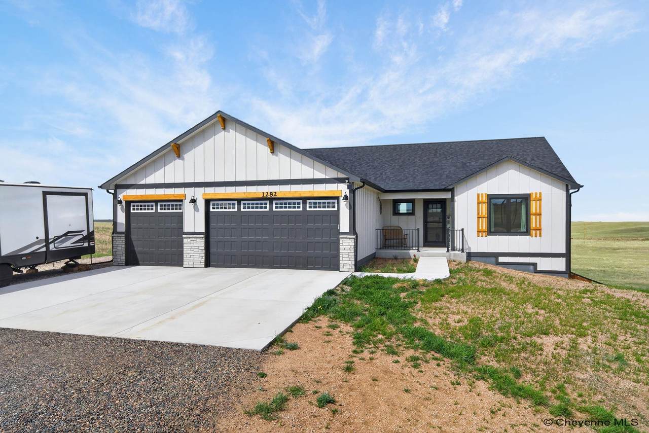 1282 Tennessee Rd - Photo 1