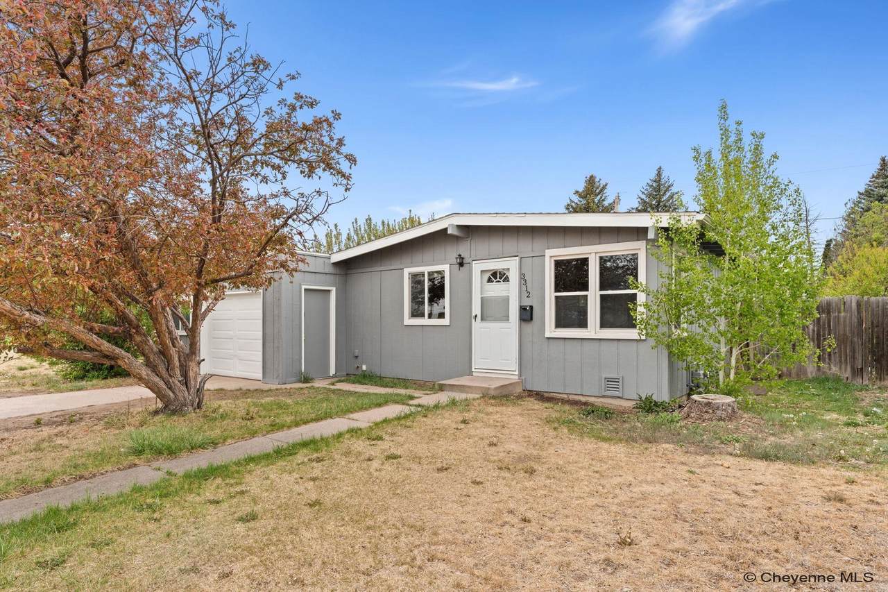 3312 Birch Pl - Photo 1