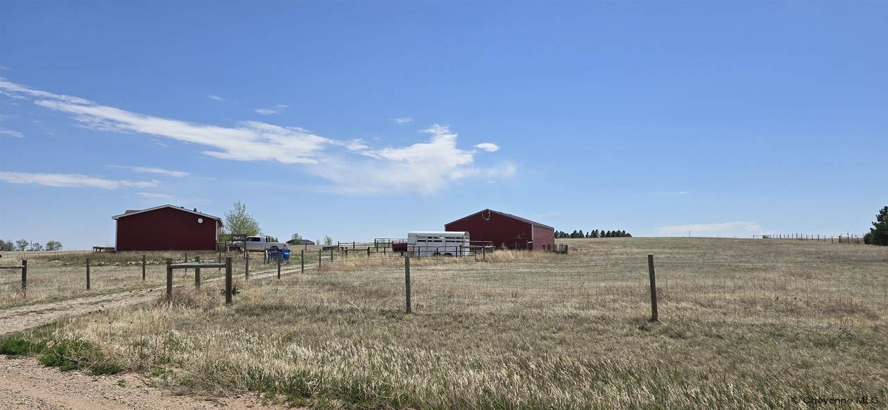 4045 Winterset Dr - Photo 1