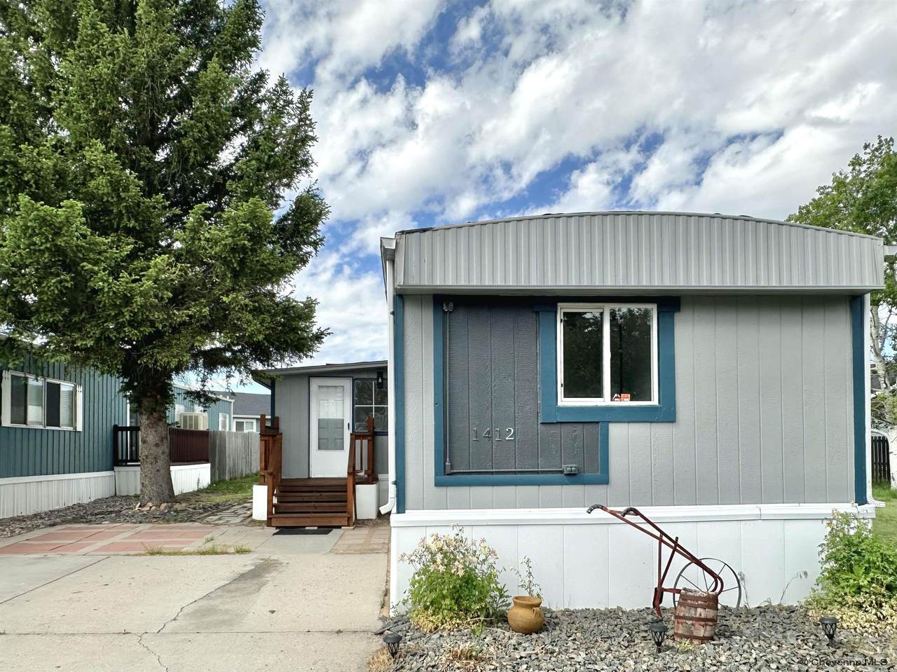 1412 Sabrina Rd - Photo 1