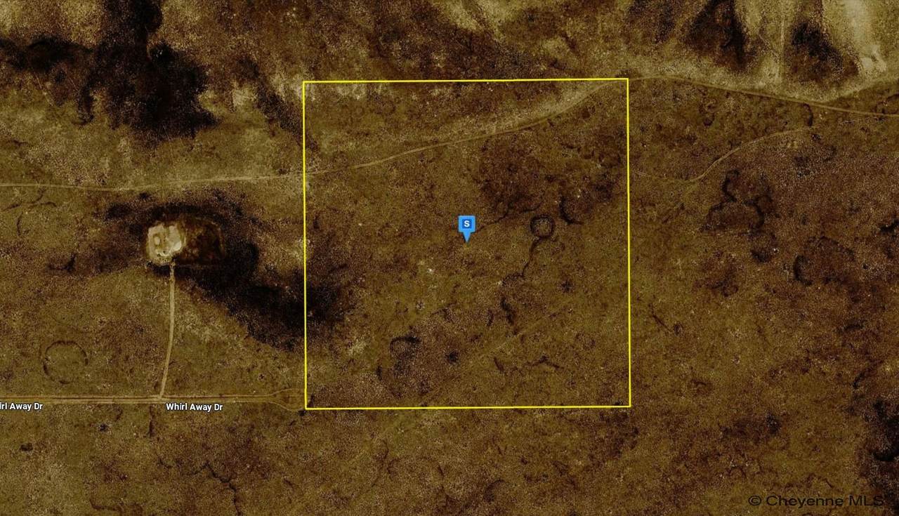 111 Whirl Away Dr - Photo 1