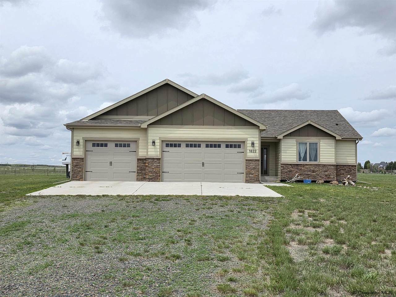 1822 Carefree Ln - Photo 1