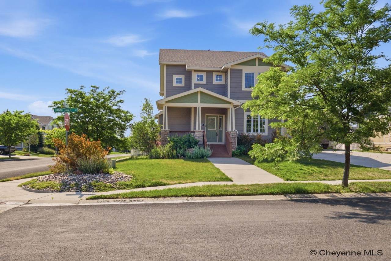 7119 Danni Grace Circle - Photo 1