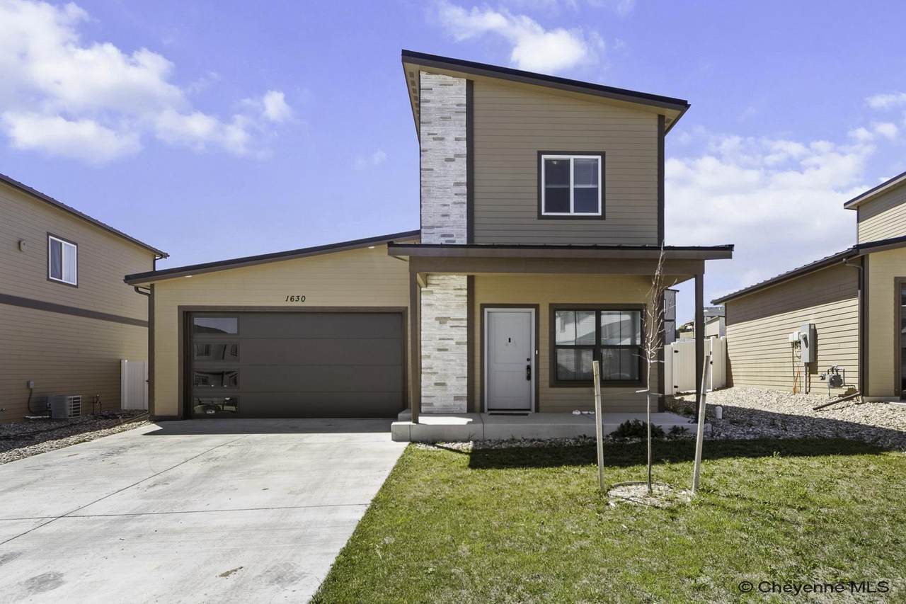 1630 Alyssaelaine Dr - Photo 1