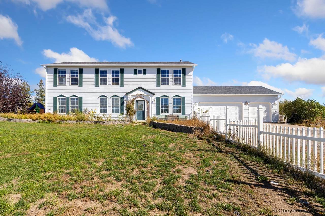 5485 Division Ave - Photo 1