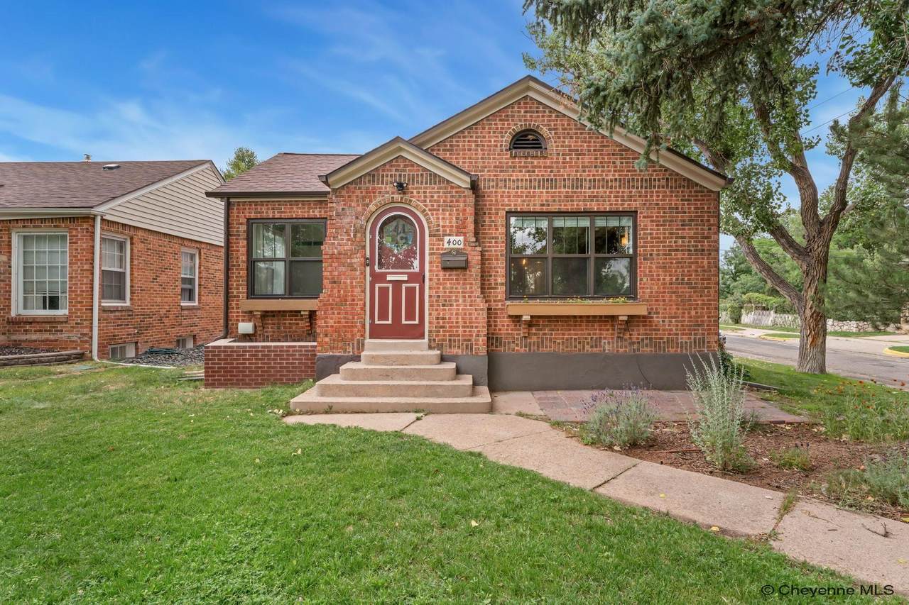 400 1ST AVE - Photo 1