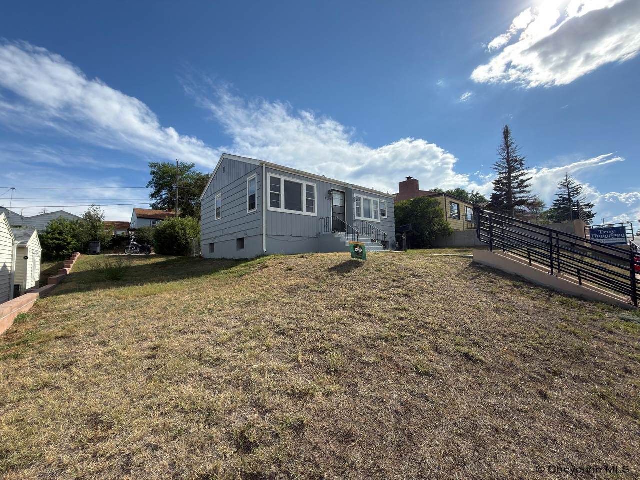 1839 Pershing Blvd - Photo 1