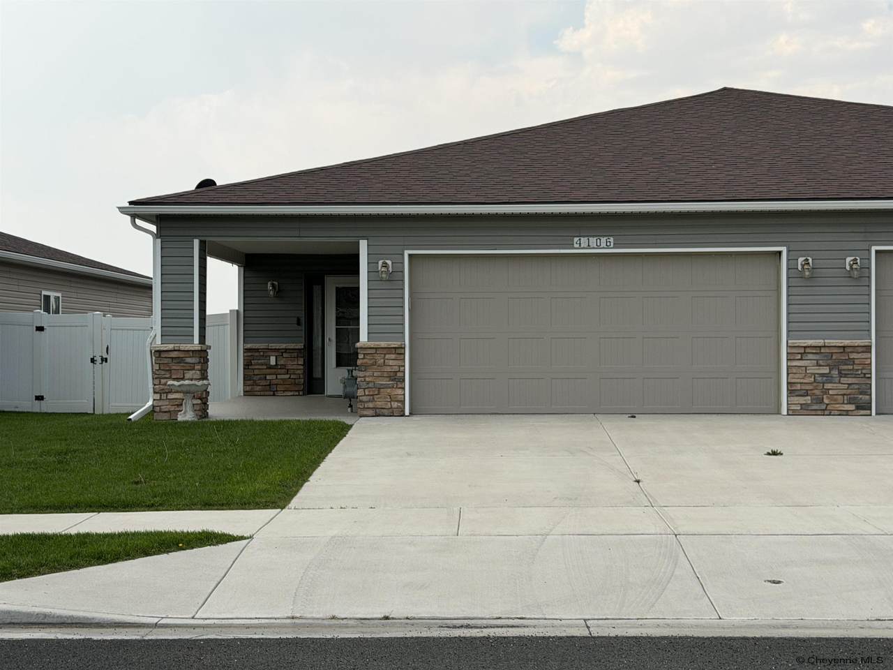 4106 Polk Ave - Photo 1