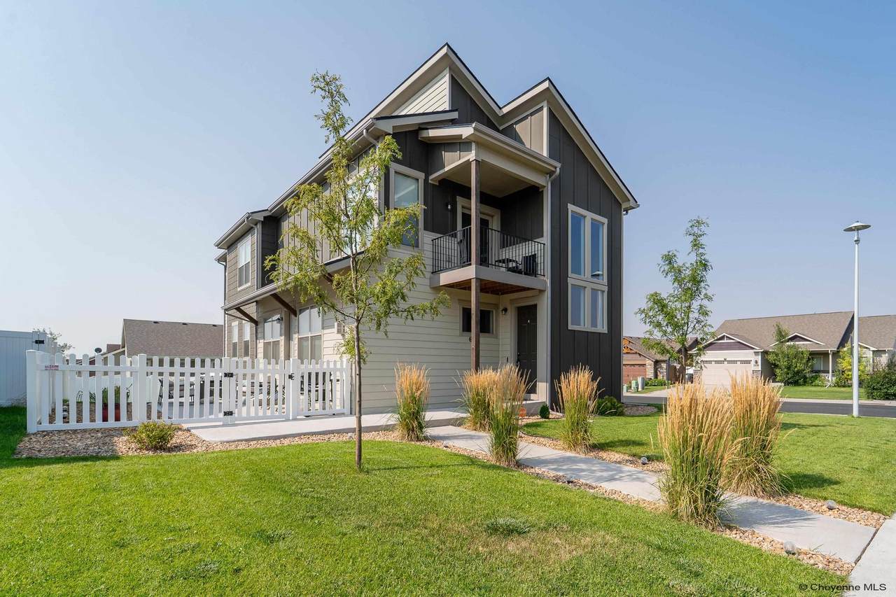 6501 Hitching Post Ln - Photo 1
