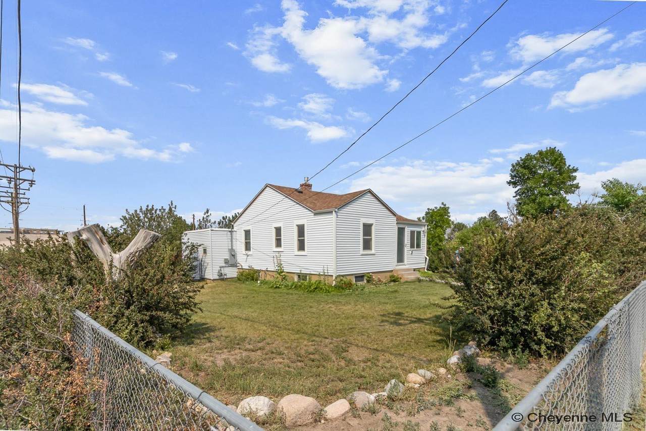 1318 Cherry St - Photo 1
