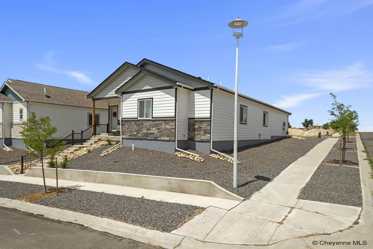 5822 Alex Ranch Rd - Photo 1