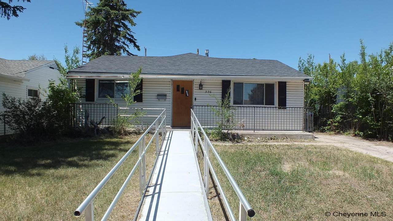 336 Cribbon Ave - Photo 1