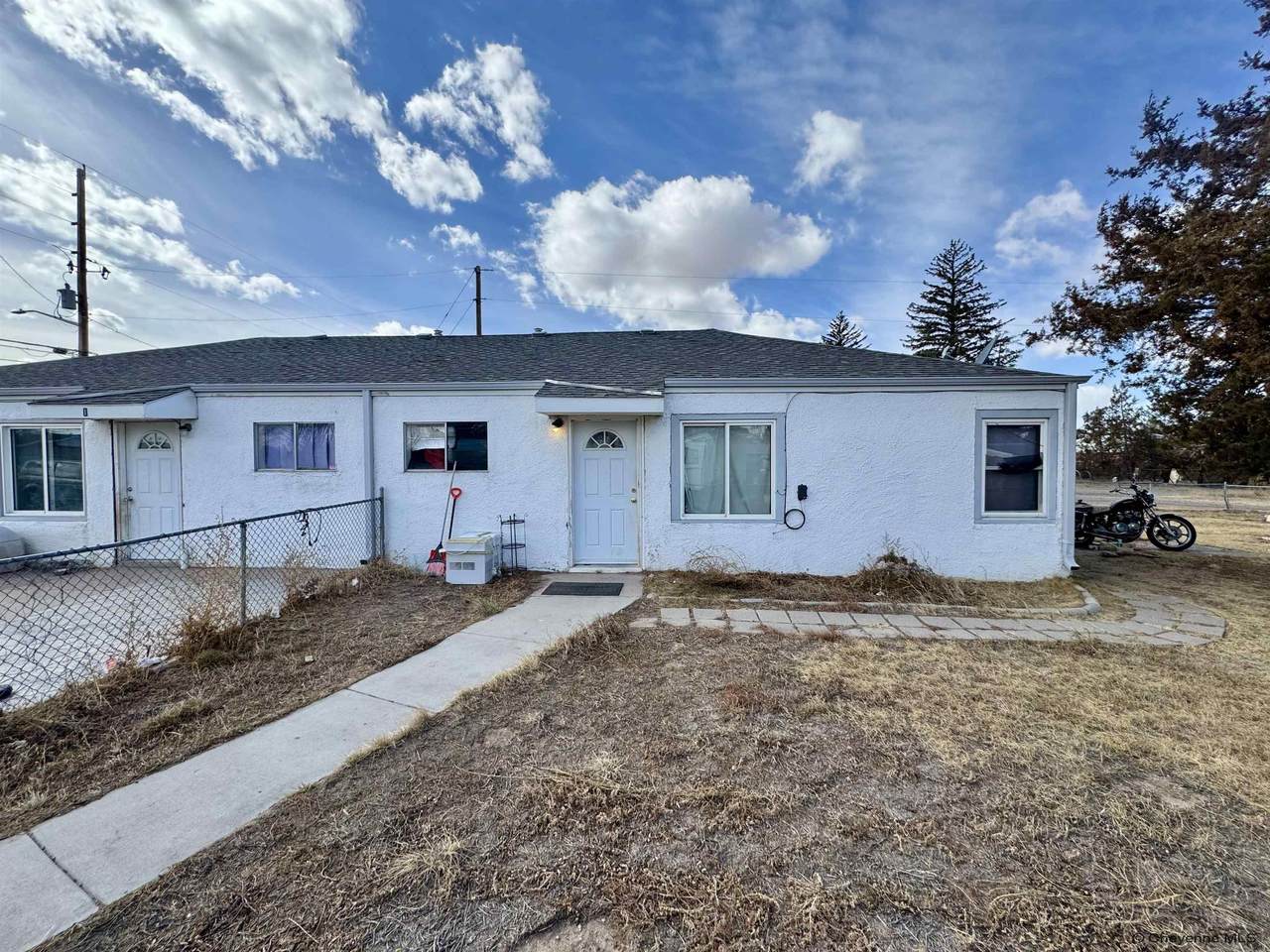 4202 & 4204 Cheyenne St - Photo 1