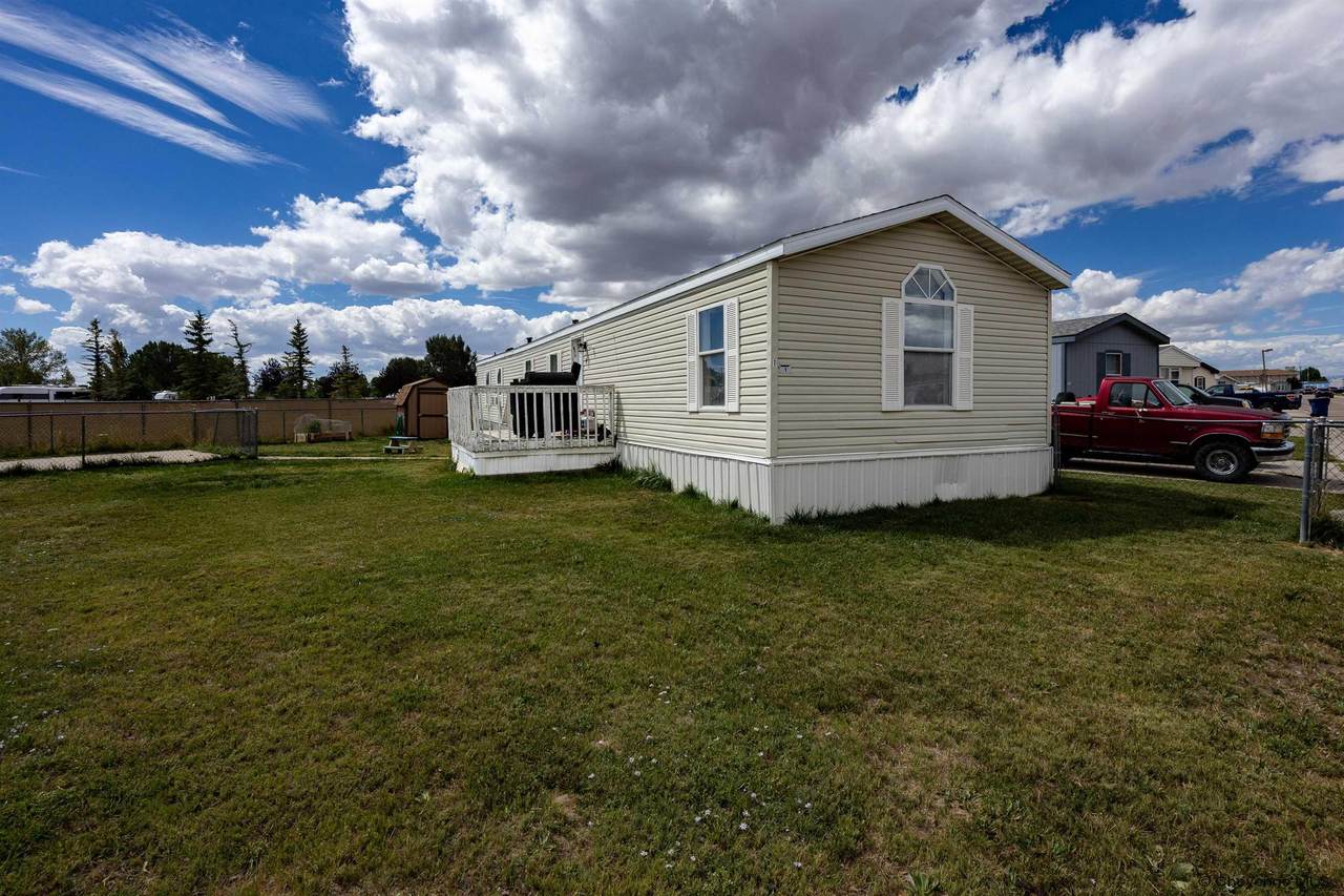 1272 Lyons - Photo 1