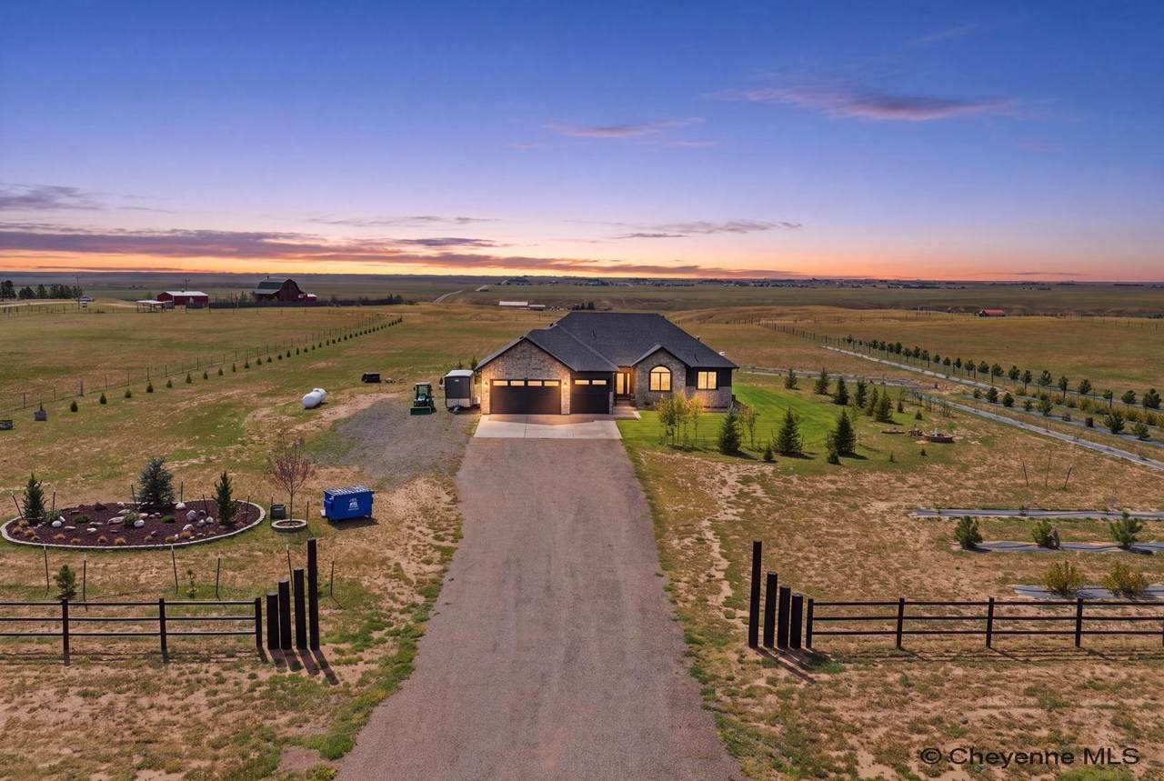 2391 Old Faithful Way - Photo 1