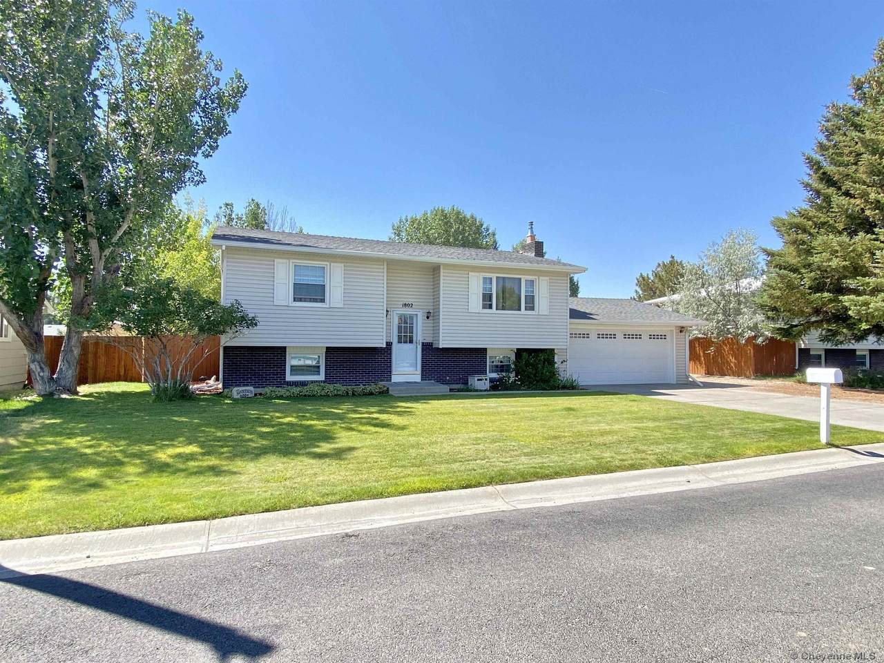 1802 Loch Ness Dr - Photo 1