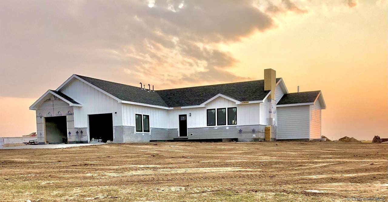 7606 Windy Ln - Photo 1
