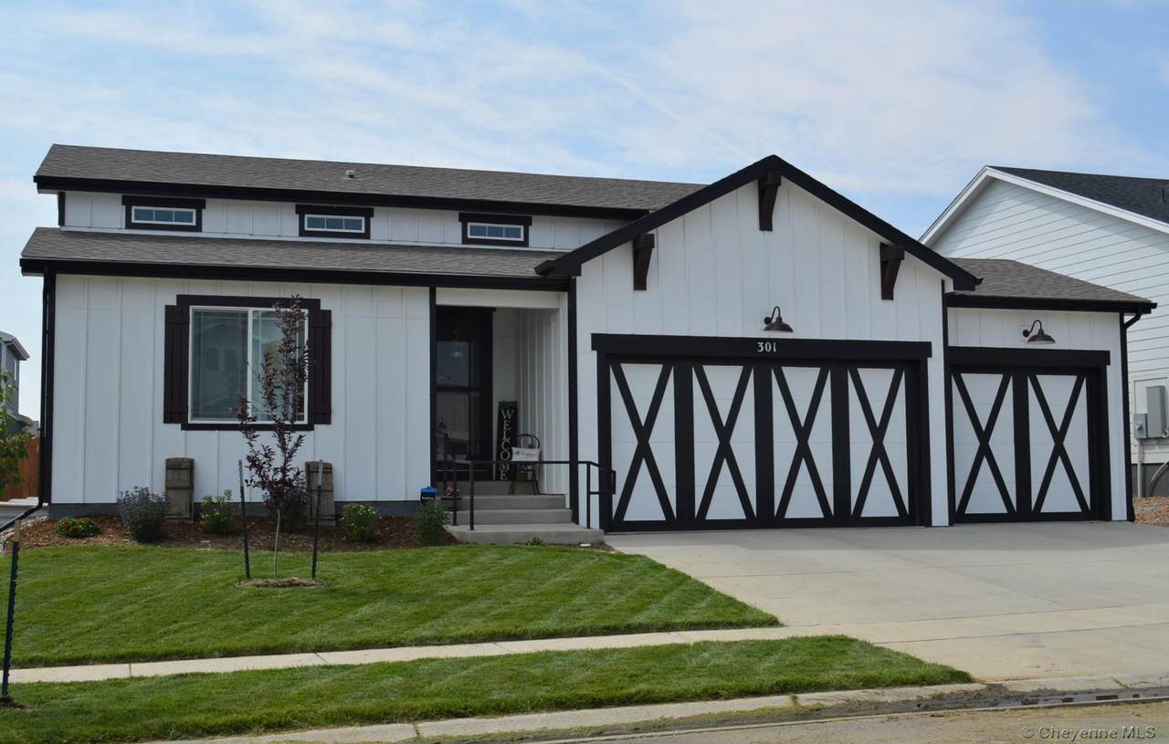 4127 Sage Rd - Photo 1