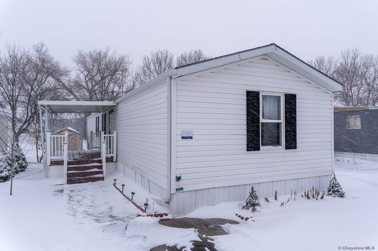 2334 Mccann Ave - Photo 1