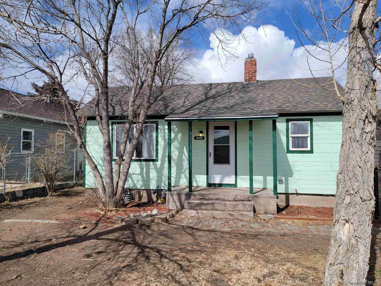 2512 12TH ST - Photo 1