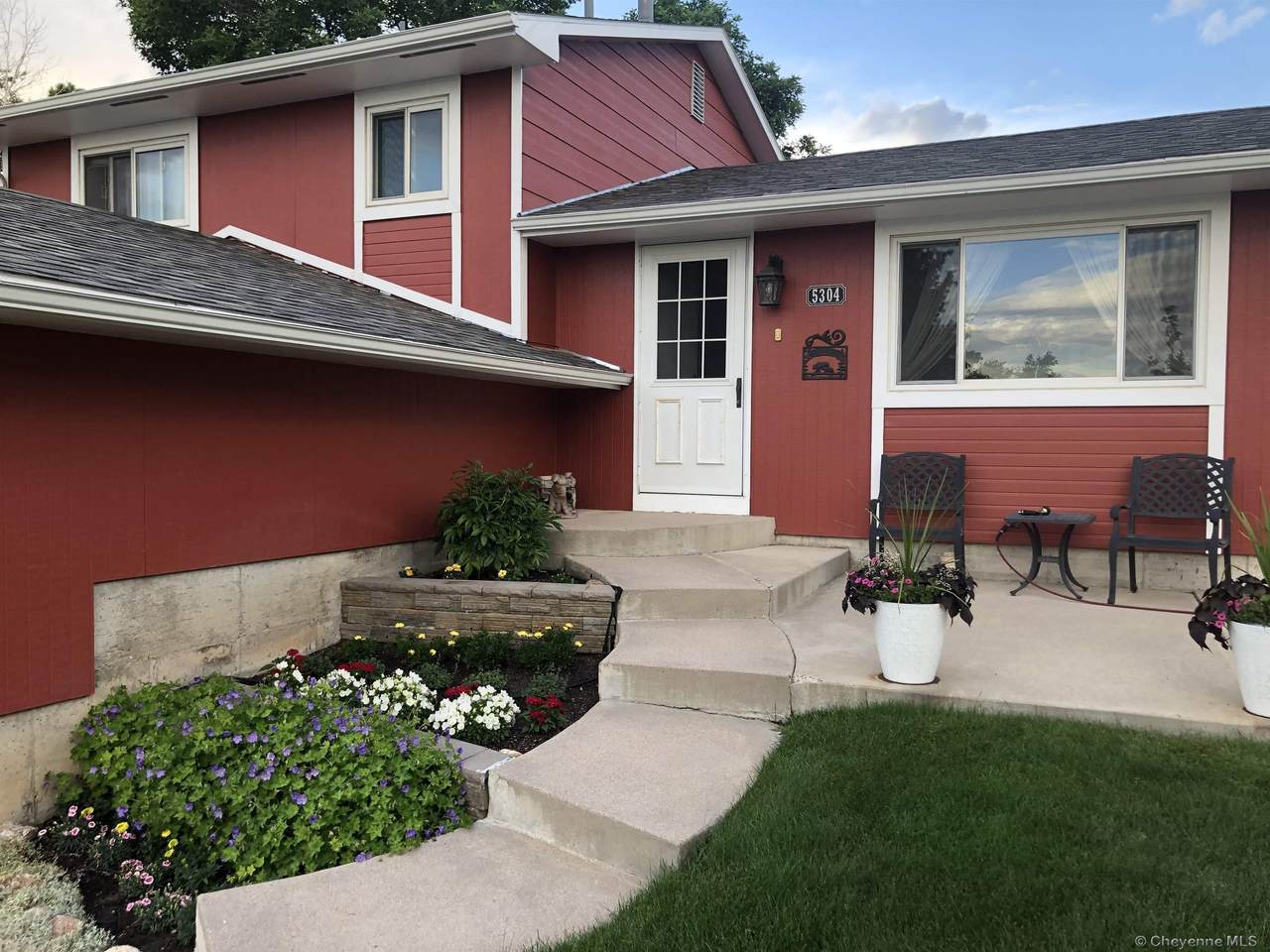 5304 Independence Dr - Photo 1