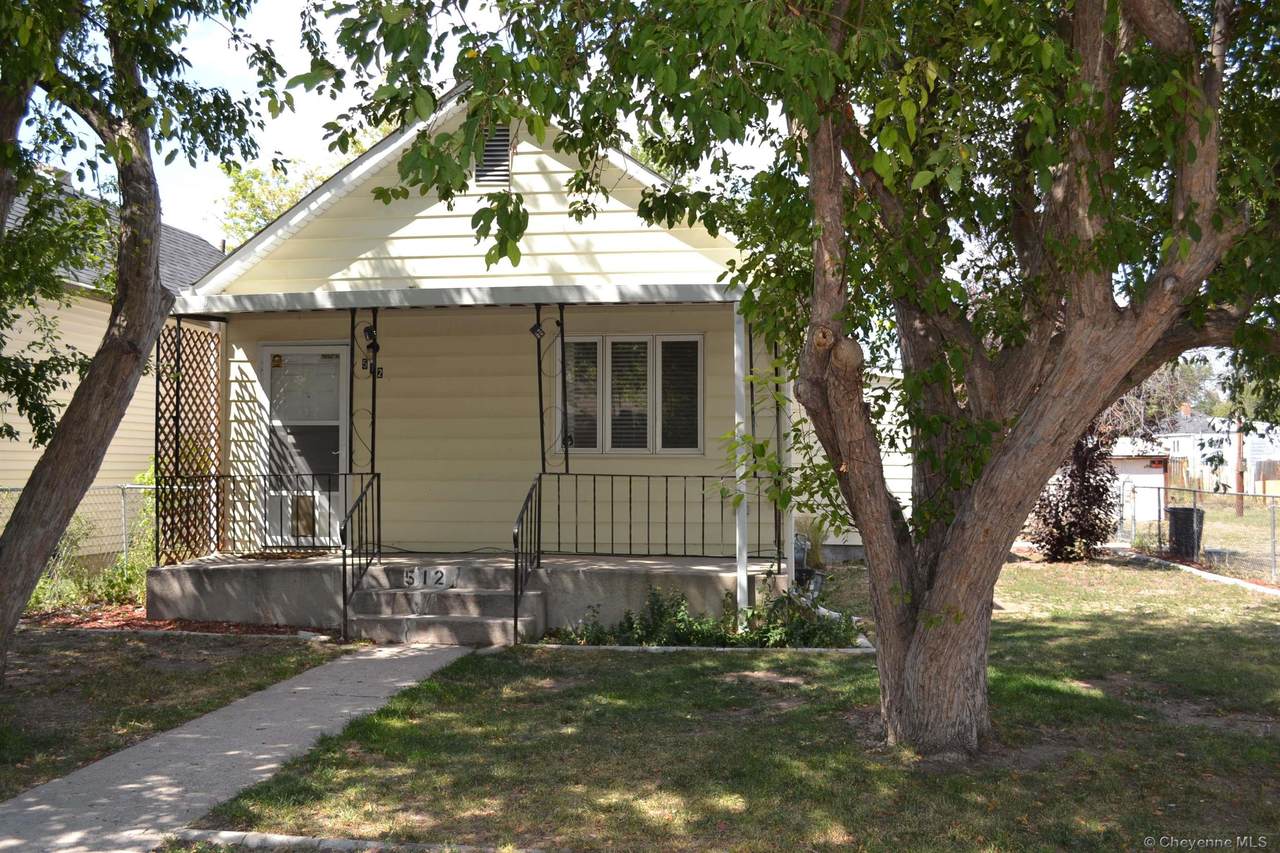 512 2ND ST - Photo 1