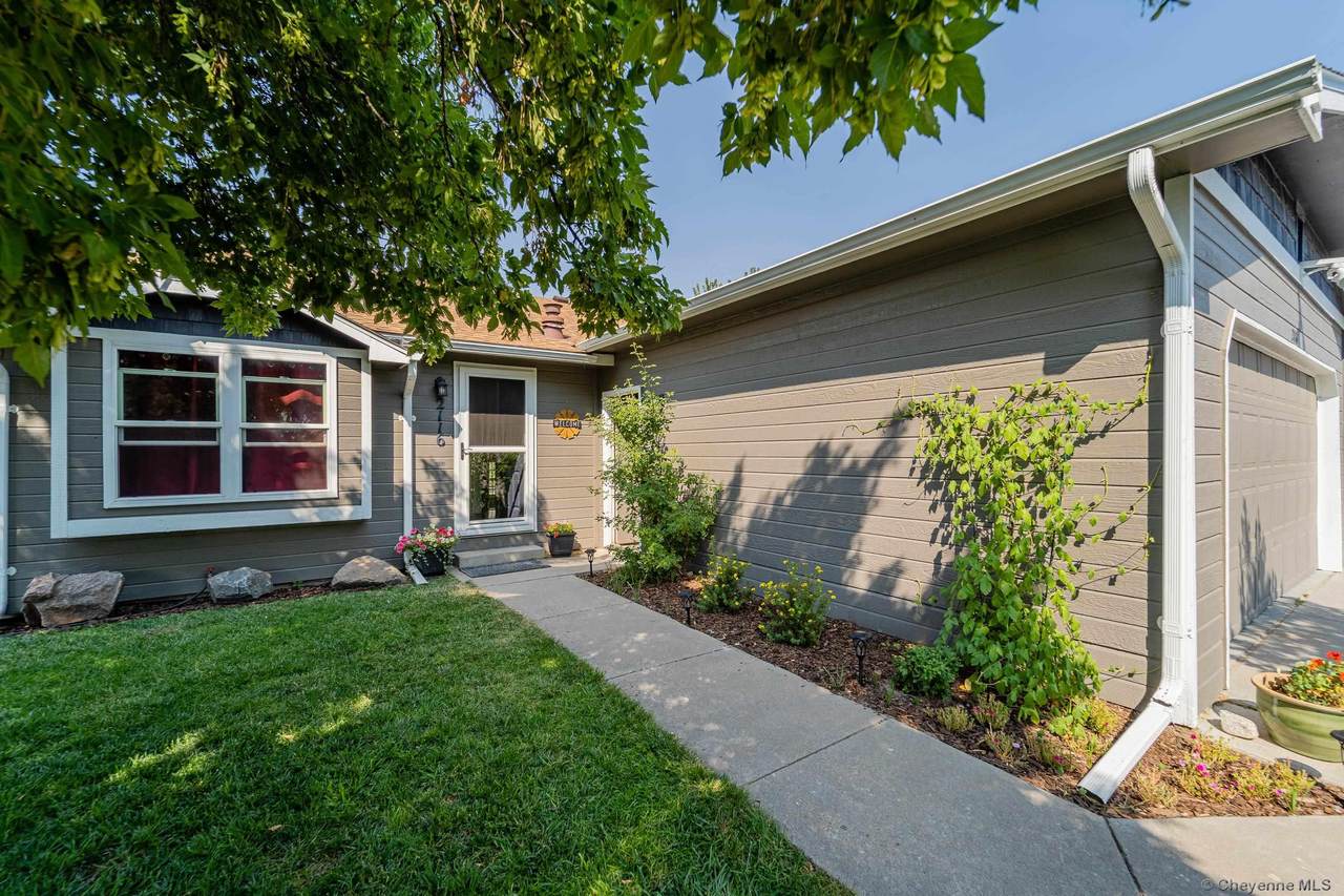 2116 Steve Ave - Photo 1