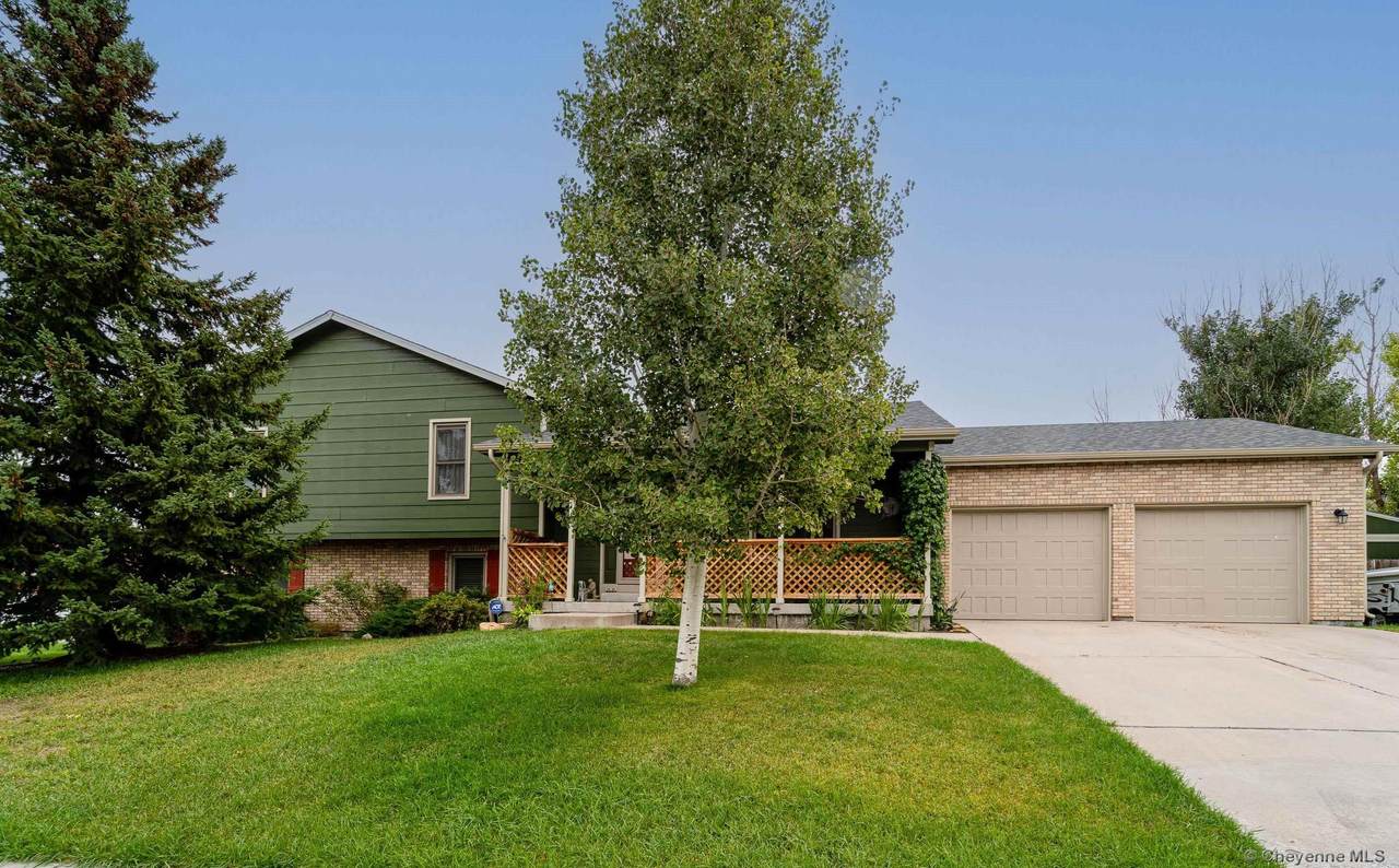 5909 Canyon Rd - Photo 1