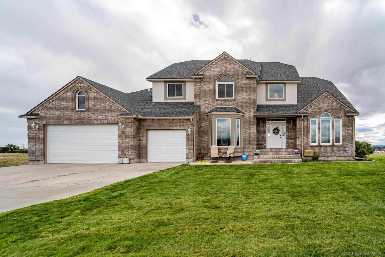 6909 Foxglove Dr - Photo 1