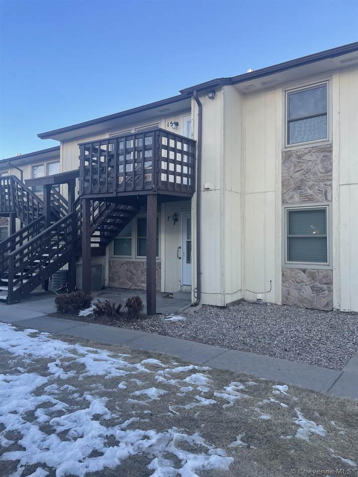 1532 Trent Ct - Photo 1