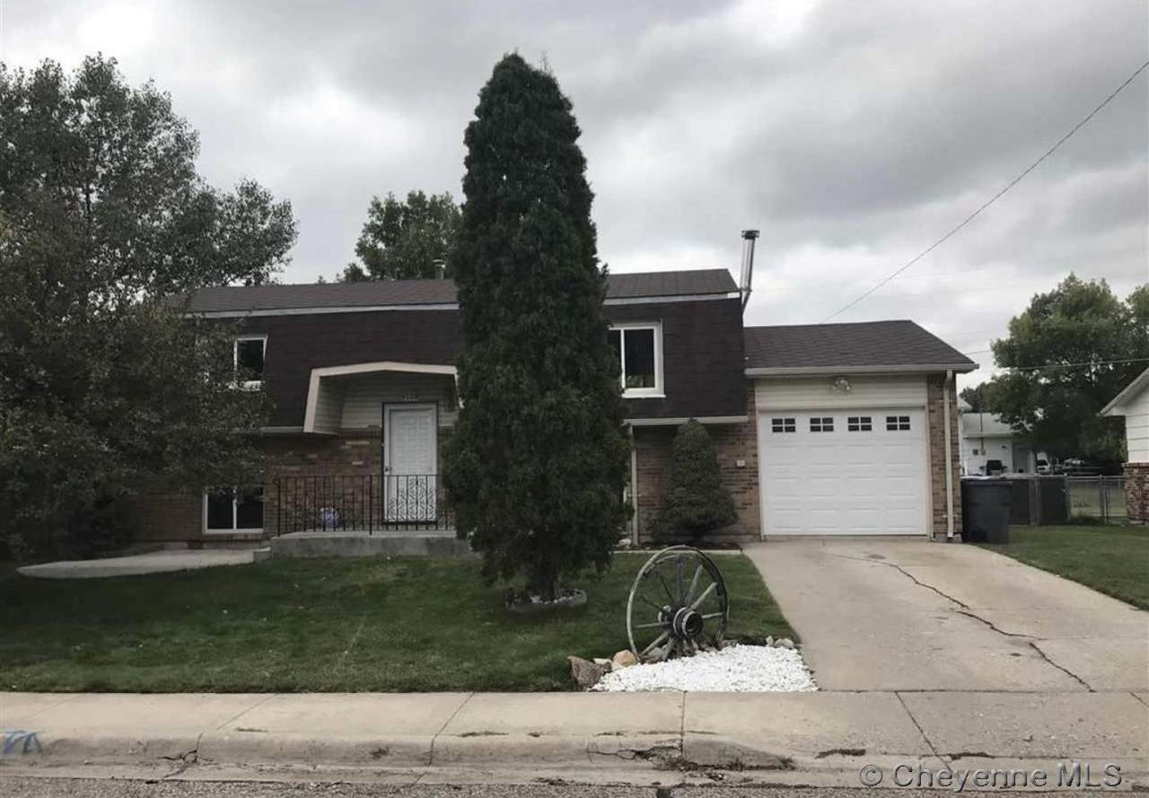 4728 Cactus Way - Photo 1