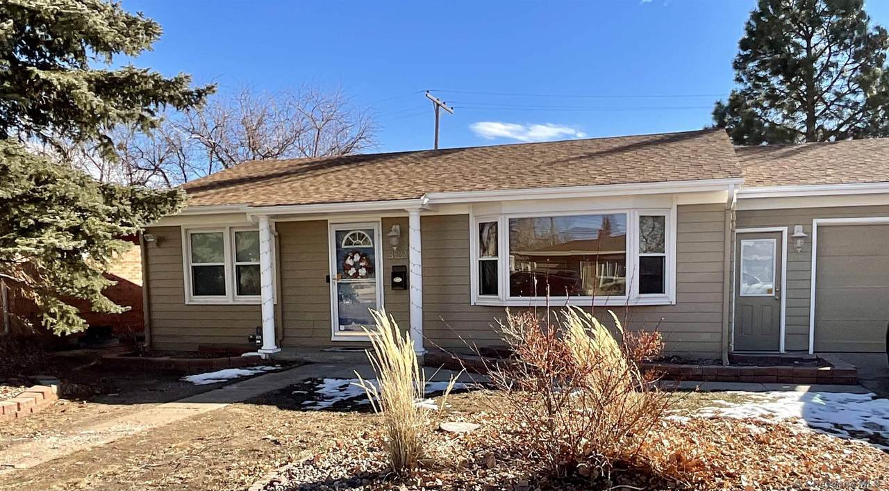 3229 Acacia Dr - Photo 1