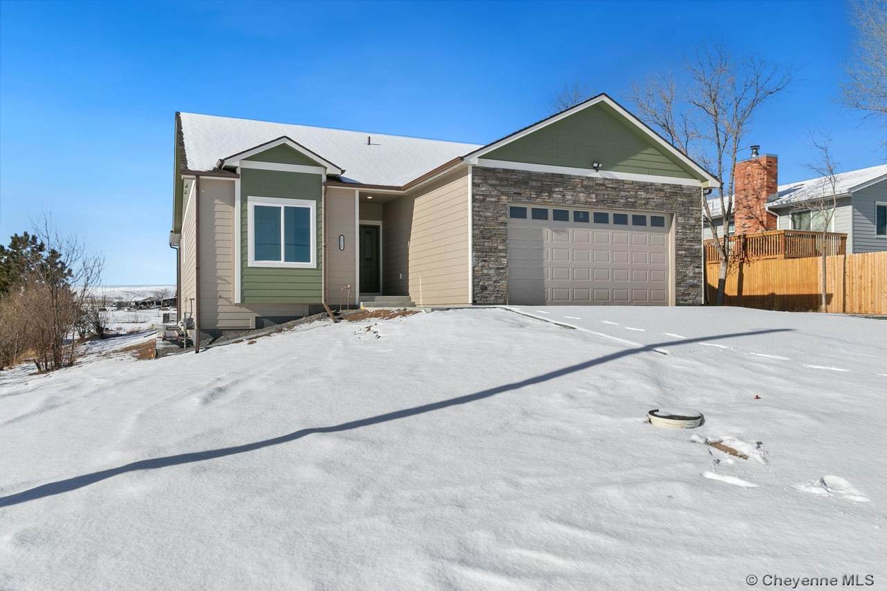 2318 Fifth Ave - Photo 1