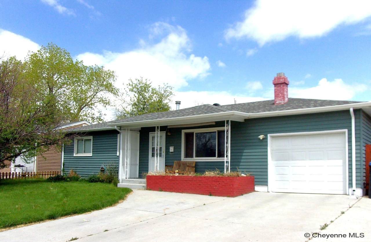 3946 6TH ST - Photo 1