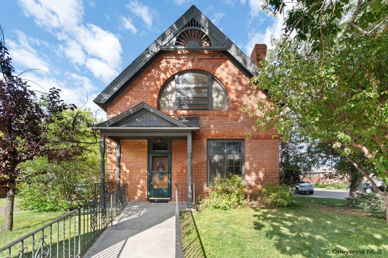 2103 Evans Ave - Photo 1