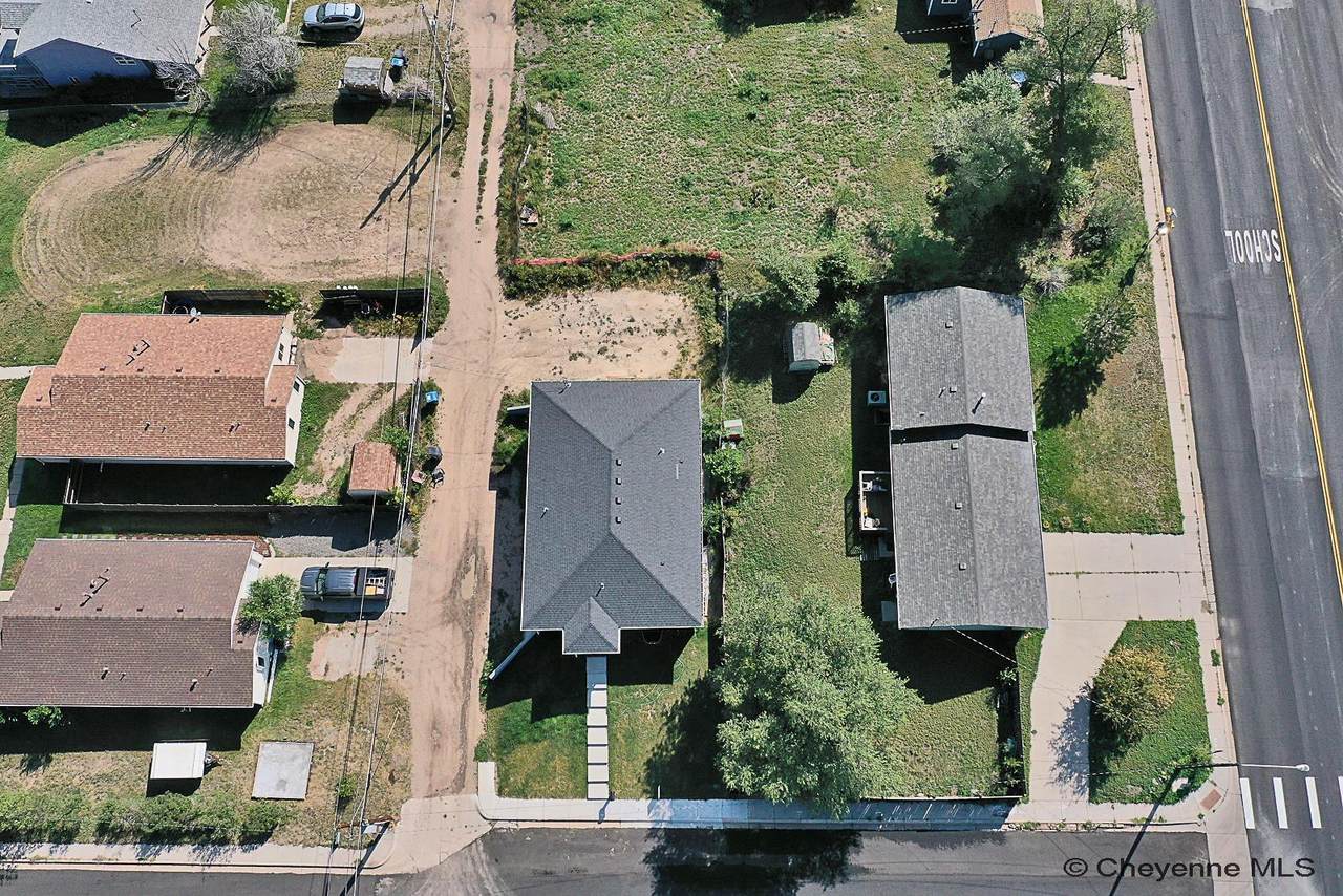 509 Bent Ave - Photo 1