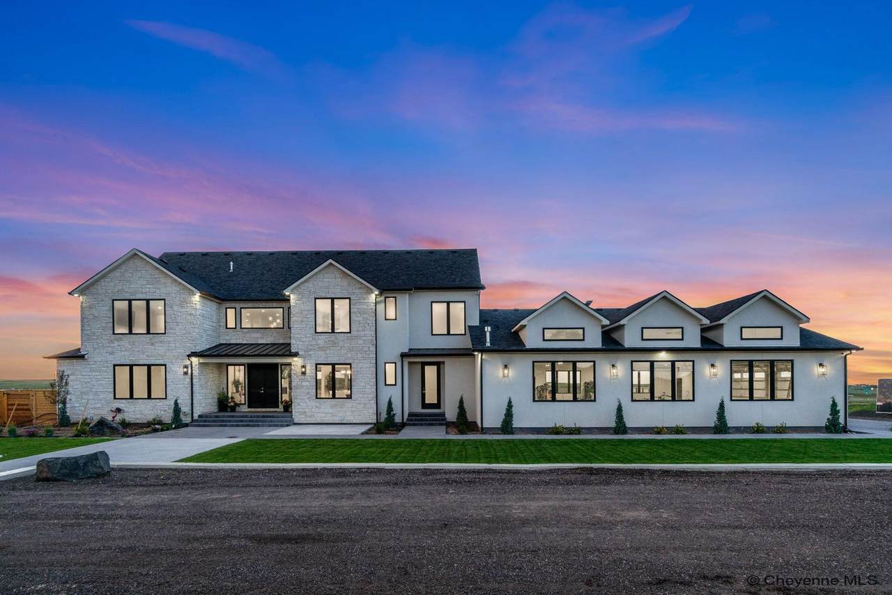 1002 Haven Ct - Photo 1